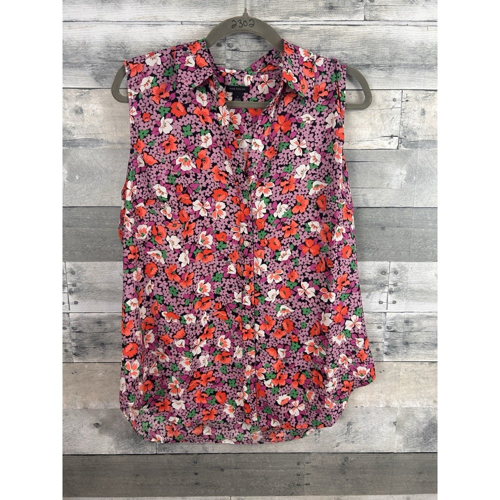 Ann Taylor Large Sleeveless Floral Button Up Blouse